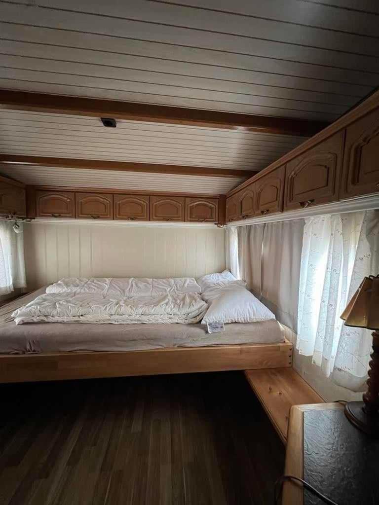 Nordnes Kro Og Camping Rokland Exterior foto